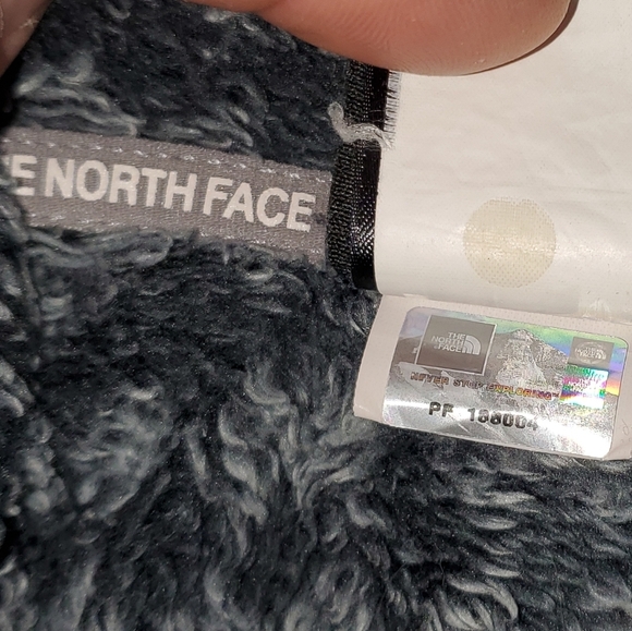 The North Face Girls' Gray Patterned Full Zip Jacket with Hood - Picture 9 of 12